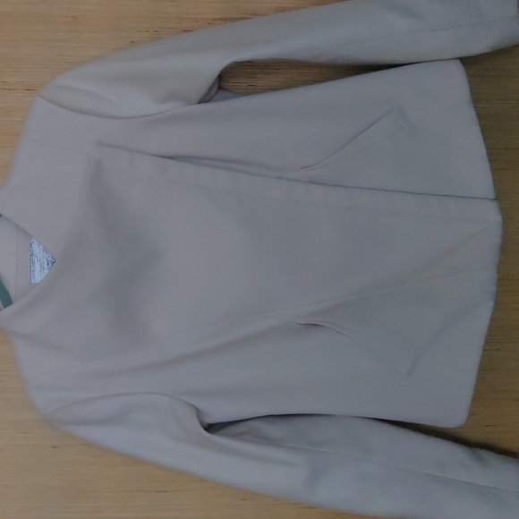 Kenzie jacket - Picture 2 of 6